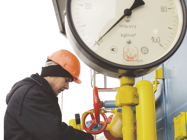 Gazprom se joacă din nou cu robinetele de gaze. România...