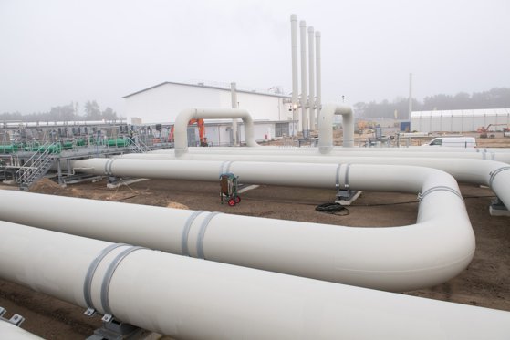 Germaniei i-a trebuit un război pentru a-şi da seama pe ce lume trăieşte. Nemţii sperau să devină un hub major de distribuţie pe piaţa de gaze din Europa cu ajutorul ruşilor, dar acum a ajuns să înarmeze Ucraina în lupta cu Rusia  