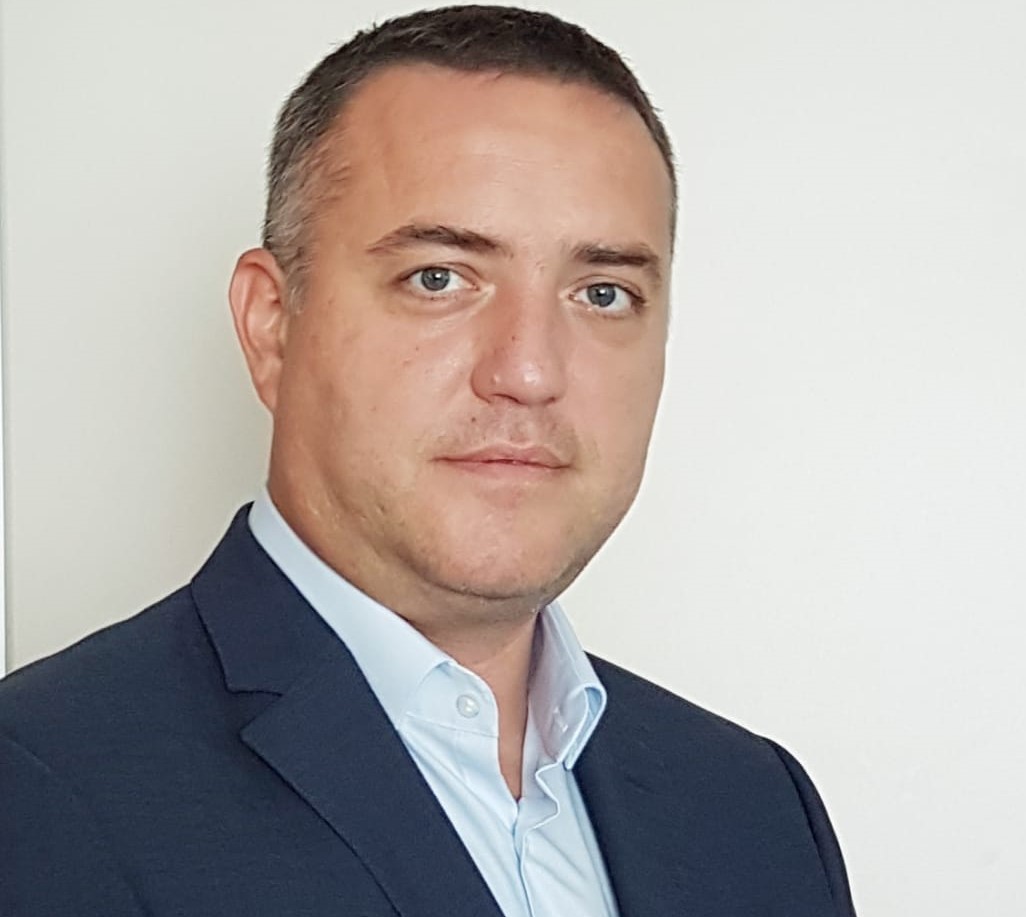 Electrica l-a recrutat pe Lucian Peneş pentru poziţia...