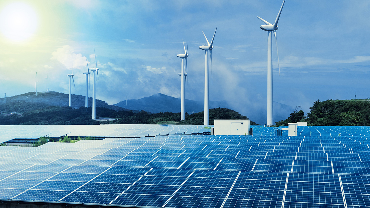 Tranzacţie între greci: Helleniq Energy Group întră pe piaţa locală de energie regenerabilă prin preluarea a patru parcuri fotovoltaice deţinute de Mytilineos. PwC România a asistat Helleniq Energy în tranzacţie