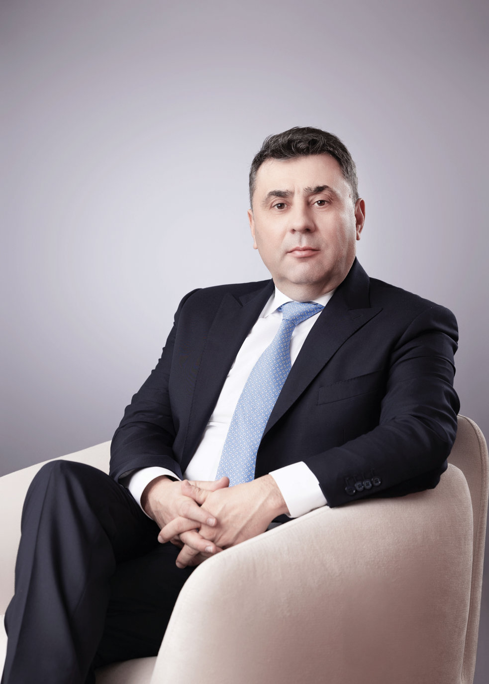 Top 100 companii antreprenoriale din România. Familia Mureşan - E-INFRA: Generaţia părinţilor a dovedit că se poate. Generaţia mea are datoria să arate că se poate şi dincolo de graniţă