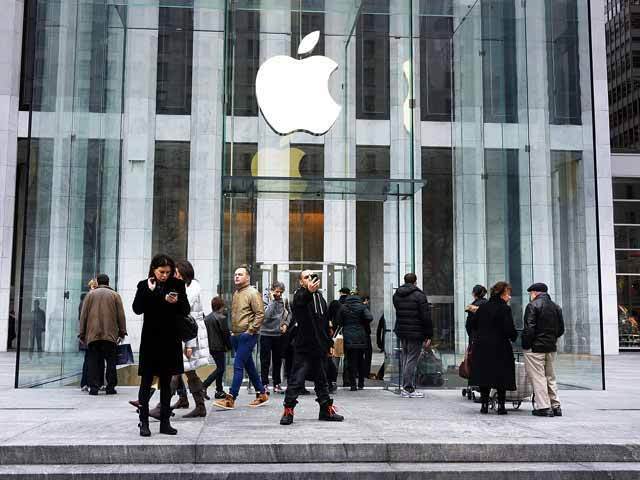 Apple va lansa prima emisiune de obligaţiuni din istoria companiei prin care speră să strângă 15 mld. $