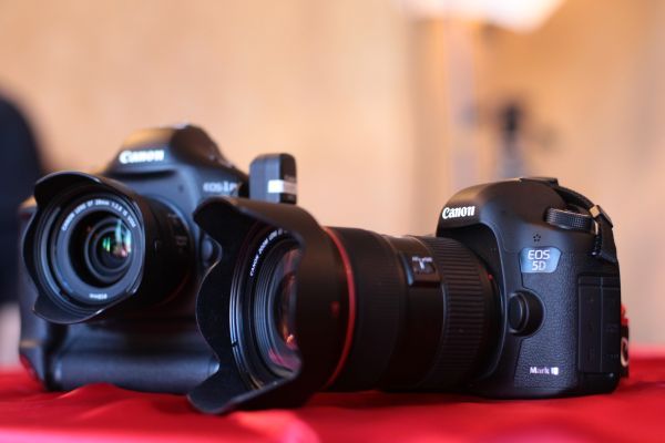 Canon: Piaţa locală a aparatelor foto digitale a început prost în 2014 şi continuă la fel şi în T3