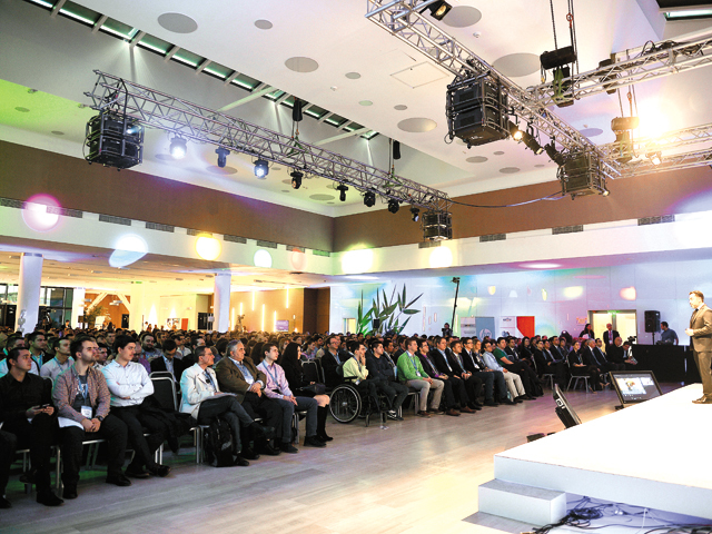 Mobilitate, date şi cloud - în focus la conferinţa Microsoft Summit 2015