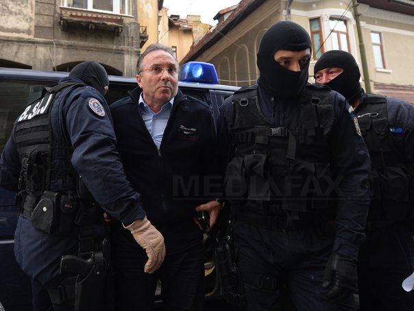 Gheorghe Nichita, primarul suspendat al Iaşiului, a fost arestat. Tiberiu Urdăreanu, preşedintele UTI, arestat la domiciliu în dosarul de corupţie