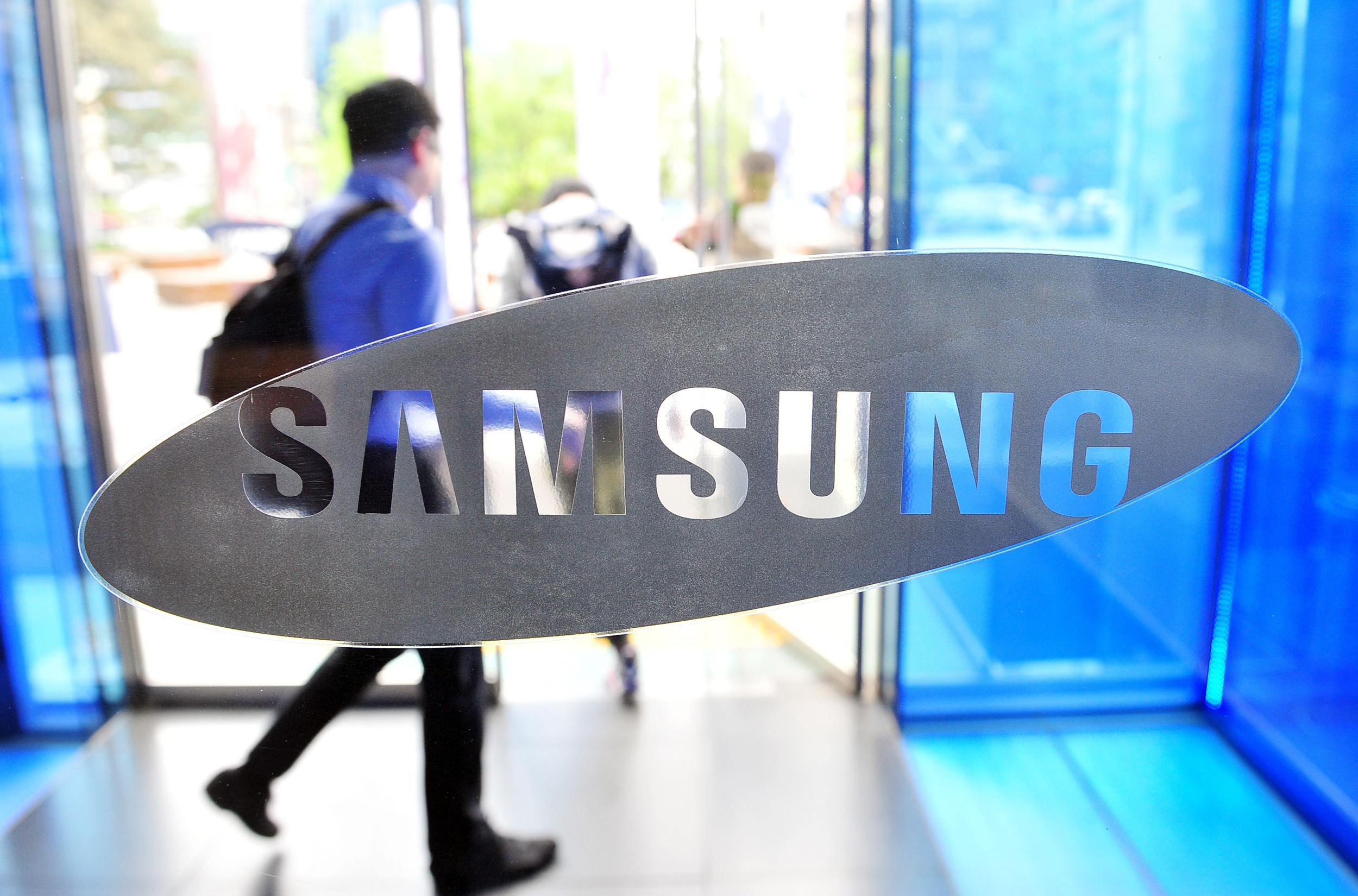 Samsung contestă în SUA despăgubiri de 548 milioane dolari plătite Apple