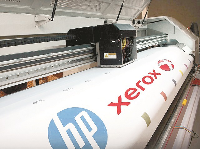 Xerox a mărit miza pentru achiziţia HP