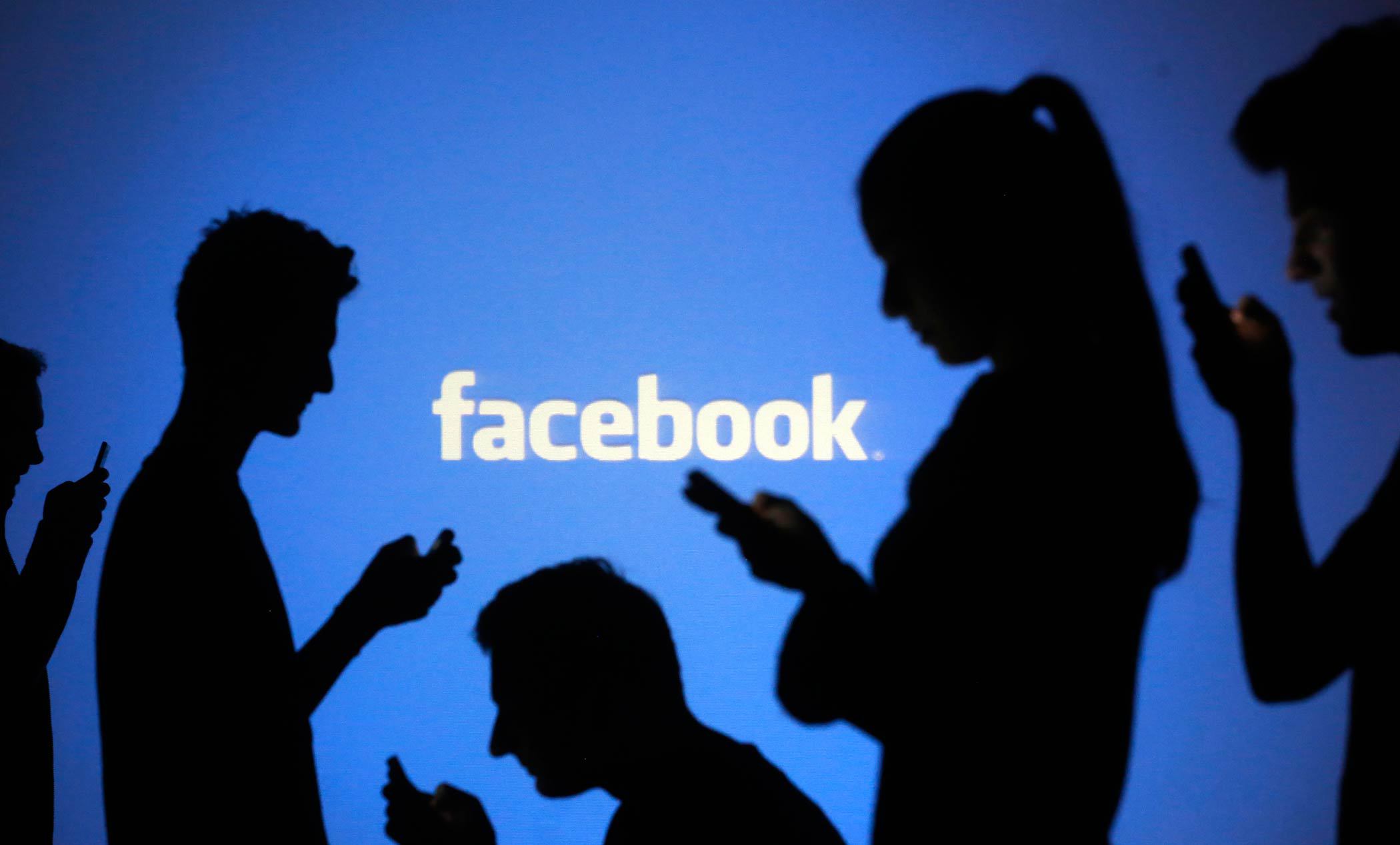 Facebook, obligată să anuleze lansarea serviciului de dating în Europa