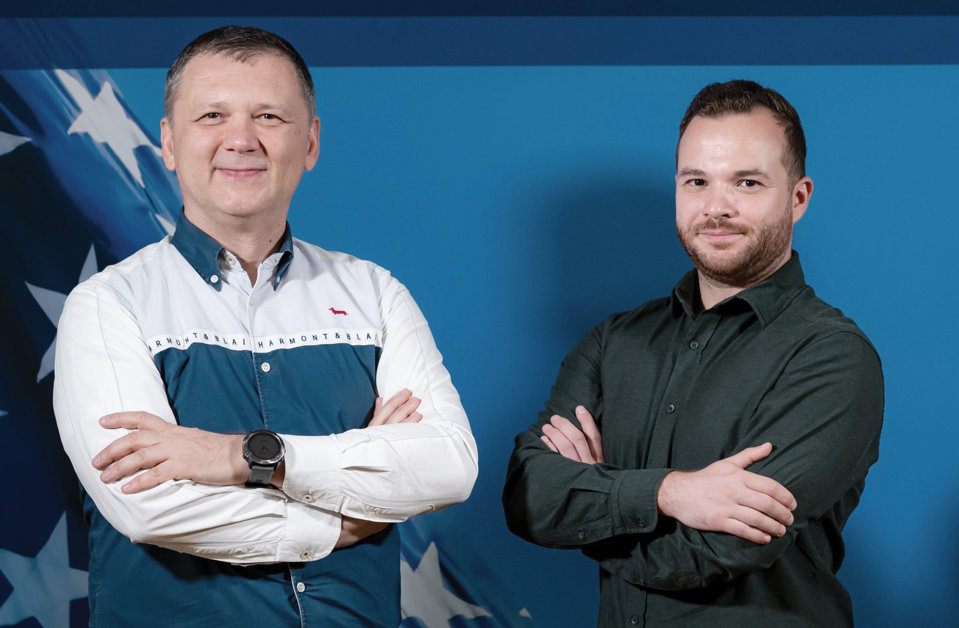 ZF IT Generation. Mihai Guran şi Alexandru Lamba, fondatori ai SalesOMMO – asistent virtual pentru vânzări personalizate: Vrem să ajungem la 1.500 de utilizatori şi venituri de circa un milion de euro anul acesta. Suntem în plin proces de a ridica o rundă de investiţii în valoare totală de 300.000 euro