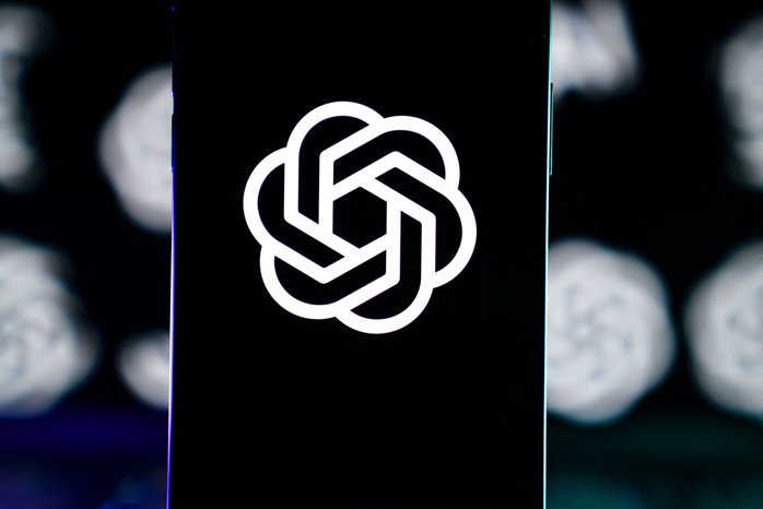 OpenAI cere de trei ori mai mulţi bani decât Meta (Facebook) pentru reclamele afişate de ChatGPT