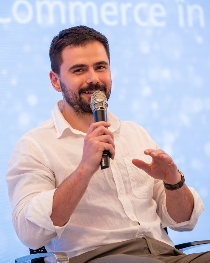 Radu Mărcuşu, CEO, Upswing: Este clar că este o perioadă foarte efervescentă în ceea ce înseamnă adopţia tehnologiei. AI-ul a democratizat destul de mult accesul la tehnologie şi adopţia ei