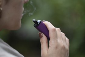 Comoara ascunsă din vape-uri şi ceasuri inteligente: mineralele critice, aflate în centrul tensiunilor geopolitice