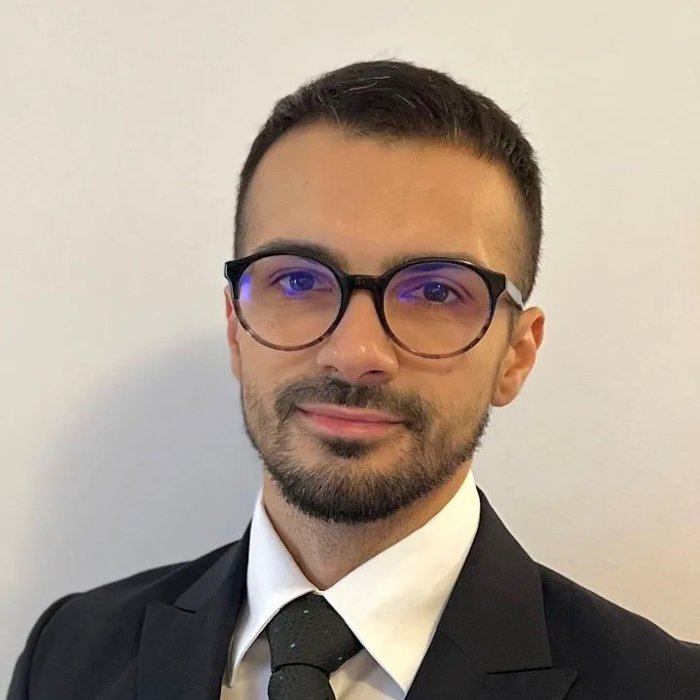Studiu PwC: Trei sferturi dintre companiile din regiune își vor majora bugetele de securitate cibernetică în 2027, sub media globală de 84%. Robert Gîrdoc, Director PwC România: Atunci când riscul cibernetic ajunge rar pe agenda boardului, investițiile tind să fie reactive, iar planurile de continuitate rămân incomplete.