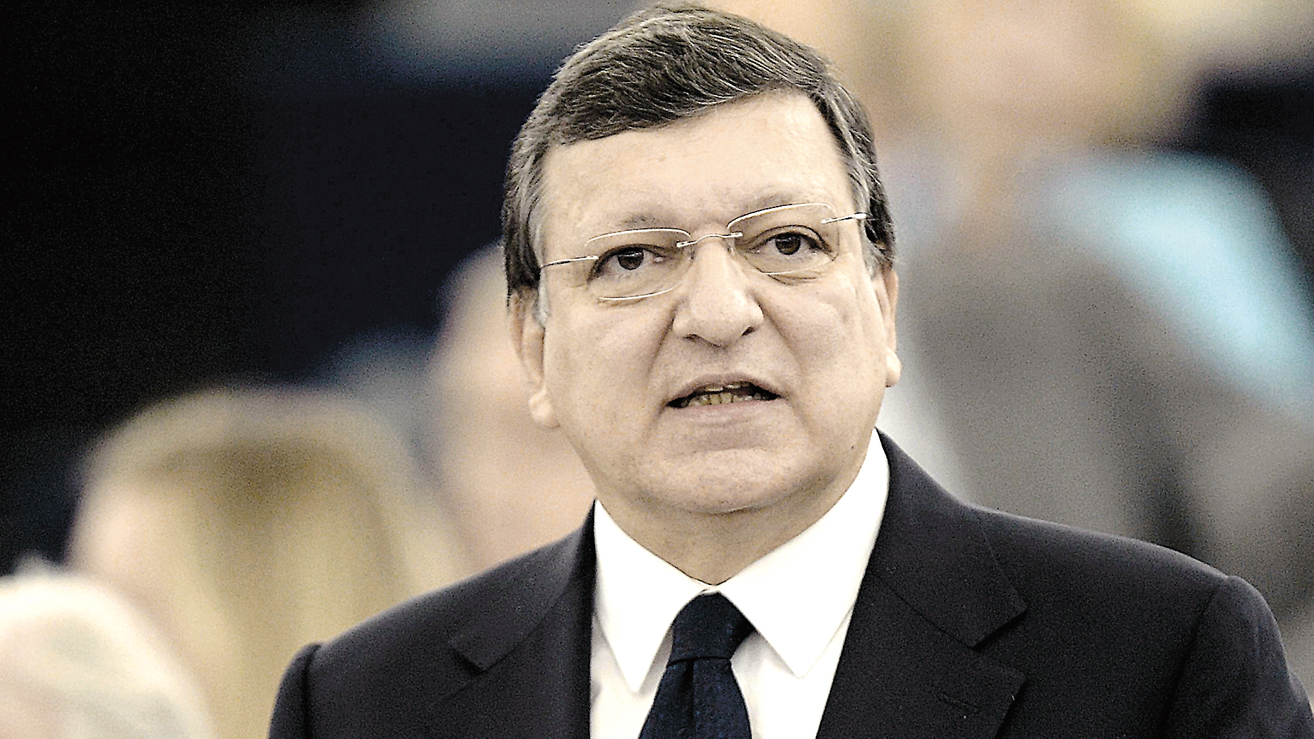 Barroso îl avertizează pe Putin să nu impună noi restricţii Ucrainei