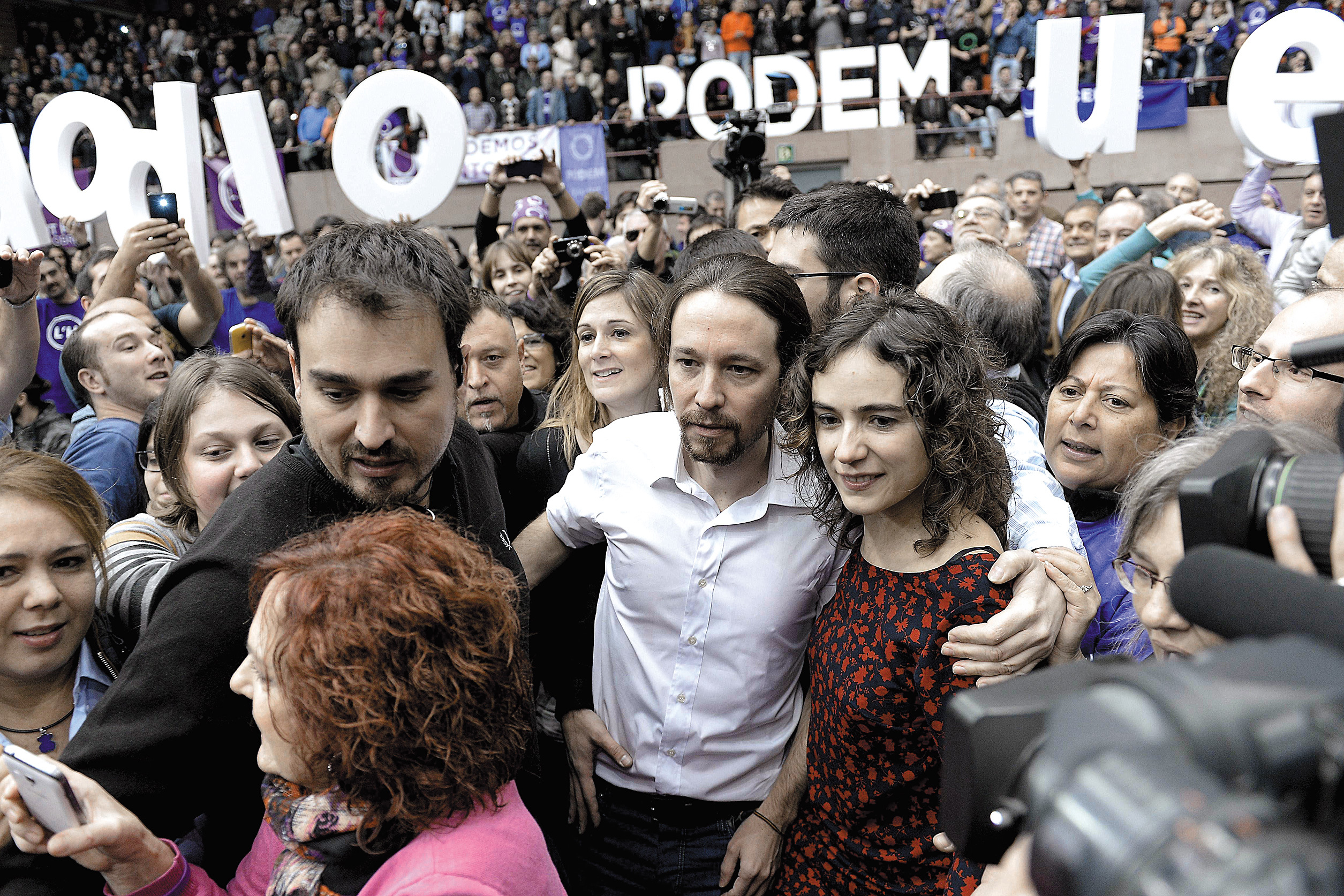 Spania: Austeritatea toxică şi corupţia politică au adus la putere două partide noi care au spart sistemul tradiţional