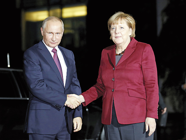 În era Trump, Merkel şi Putin vor relansarea relaţiilor bilaterale