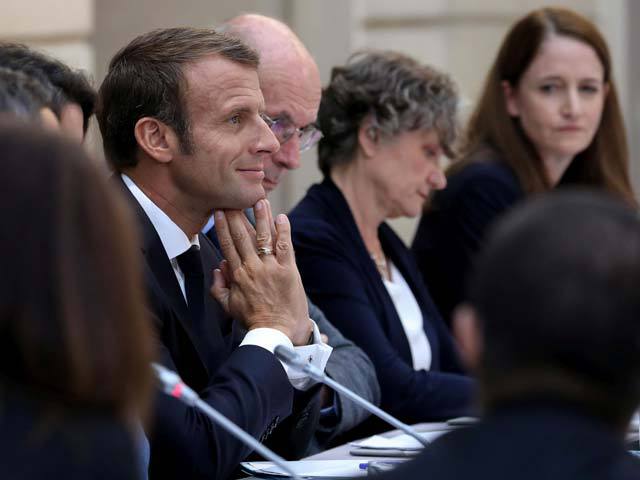 Macron se visează reformatorul Europei şi dealer de putere geopolitică, însă riscă să se sinucidă politic acasă cu o reformă „Big Bang“ a sacrului sistem de pensii francez