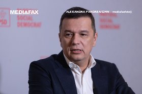 Oficial. PSD intră la guvernare alături de premierul desemnat Luca Niculescu. Social-democraţii vor avea 11 ministere, inclusiv cele ale Dezvoltării, Sănătăţii, Transporturilor şi Agriculturii. „PSD a decis să fie parte a soluţiei pentru ieşirea din acest blocaj”