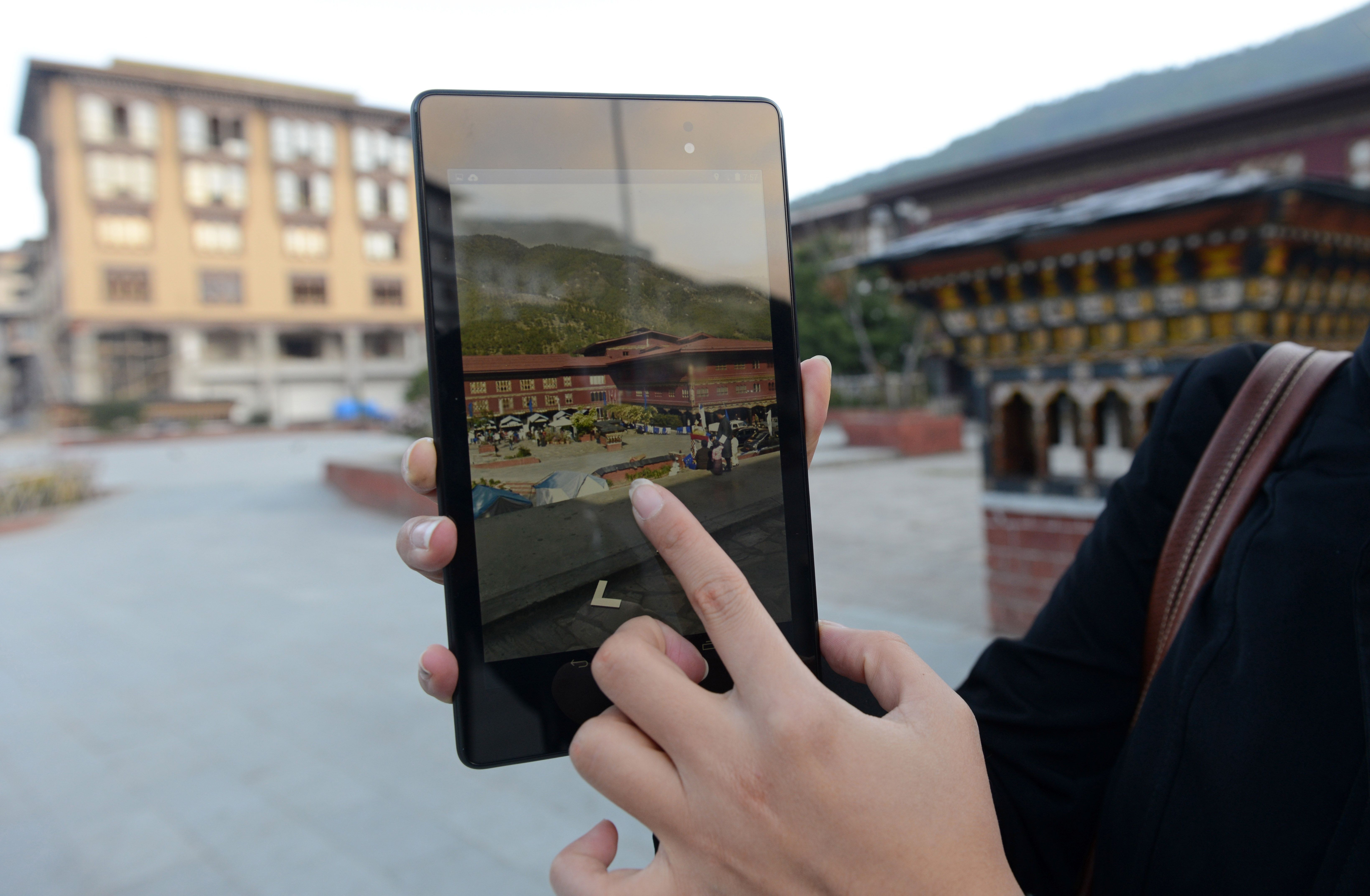 Google dezvăluie trasee turistice şi mănăstiri din Himalaya, prin serviciul Street View