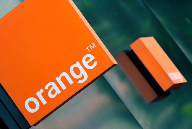 Orange pregăteşte lansarea stick-ului Orange TV pe piaţa de televiziune din România