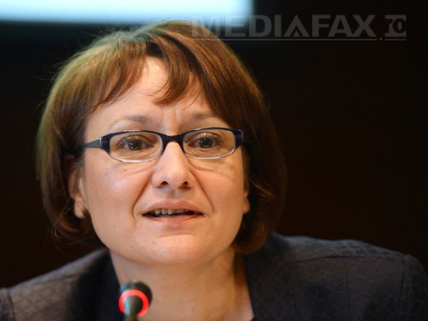 Laura Georgescu nu îşi dă demisia de la conducerea CNA,dar îşi deleagă atribuţiile vicepreşedintelui