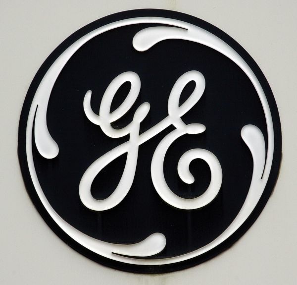 General Electric este curtat de Electrolux şi de un start-up pentru divizia de electrocasnice