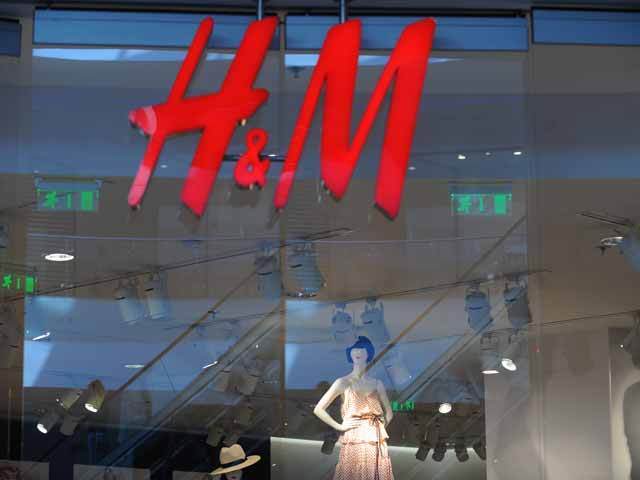 H&M a ajuns la o reţea de 38 de magazine printr-o deschidere la Piatra-Neamţ