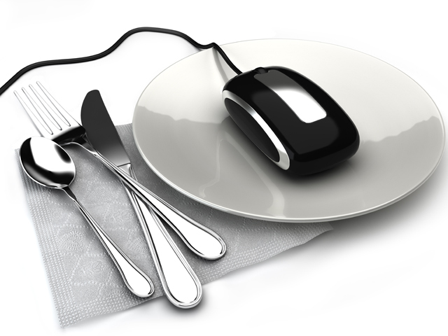Prânzul şi cina comandate online au format o piaţă de 150 milioane de euro