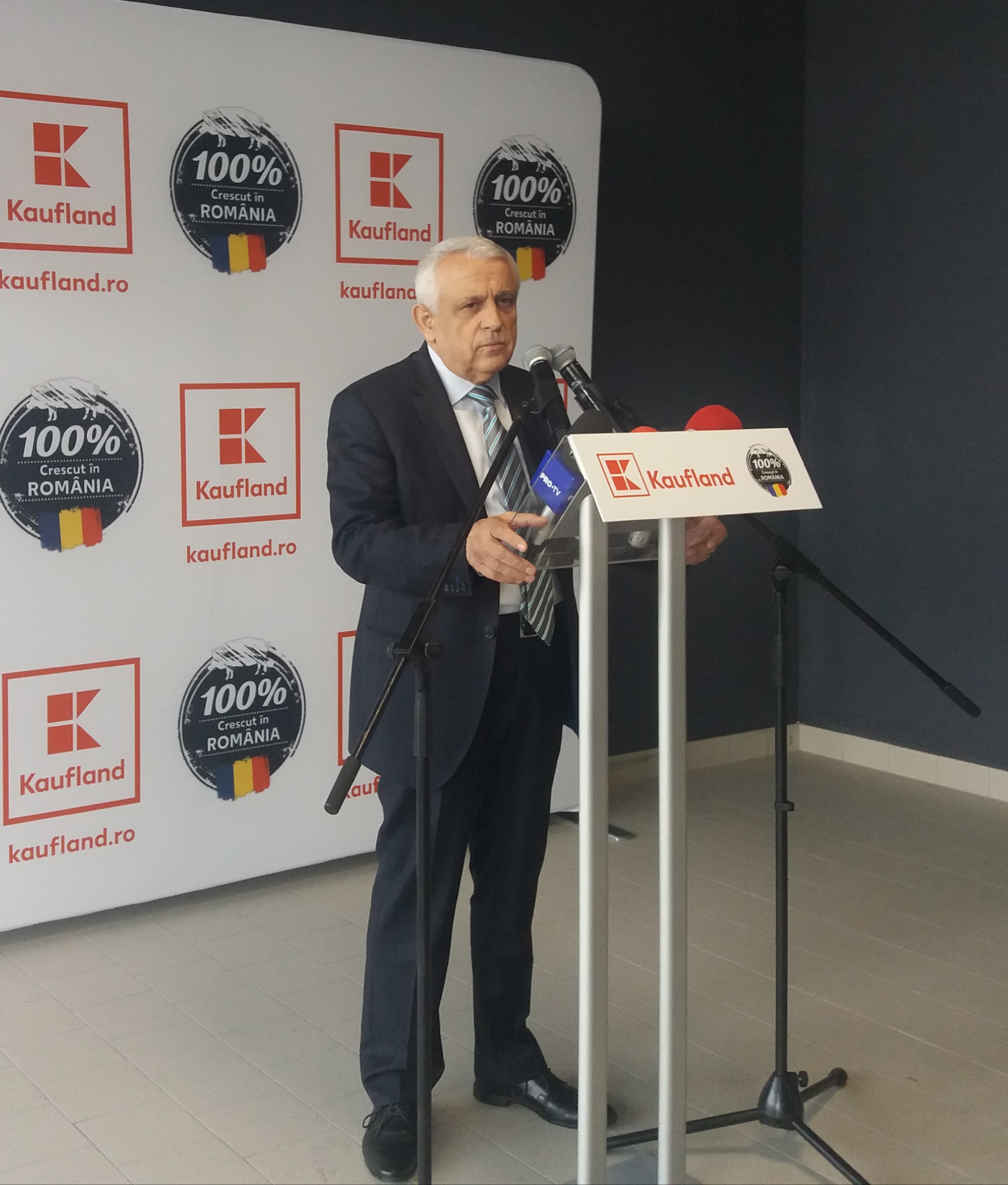 Ministrul Agriculturii, Petre Daea: „Sub nicio formă nu vom abandona acest procent de 51% produse româneşti în supermarketuri”