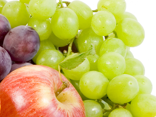 Un producător de fructe din Călăraşi speră să vândă fructe de 90.000 de euro în Cora şi Metro. „Anul acesta ne aşteptăm la producţii mai mari de fructe şi la mai multe comenzi.“