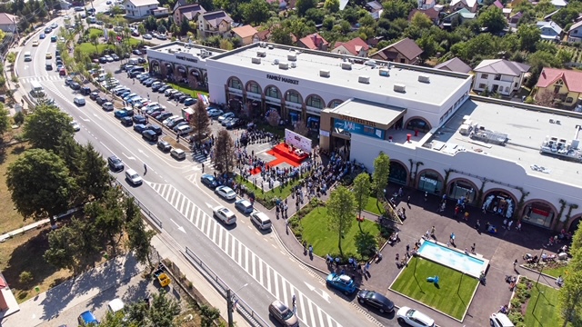 Grupul Iulius lansează un nou concept de retail, pe zona de proximitate, odată cu deschiderea Family Market Miroslava, o investiţie de 12 milioane de euro