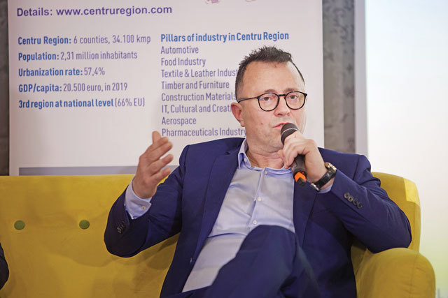 Adrian Kreiner, fondator al producătorului Matec CNC Technik din Sibiu: „Folosiţi digitalizarea, cumpăraţi roboţi în fabrici. Nu mai araţi cu plugul dacă puteţi cumpăra tractoare şi accesaţi fondurile UE“
