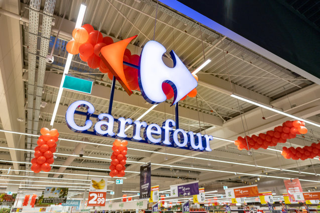 Vânzările Carrefour în România au crescut cu 9% anul trecut, al doilea cel mai bun ritm din Europa, dar mult sub inflaţia de 16%. Grupul francez a obţinut în România în 2022 vânzări cu TVA de 2,6 mld. euro