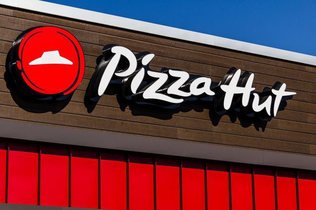 Pizza Hut a restructurat operaţiunile locale, închizând aproape o treime din restaurante în vederea revenirii pe profit. Reţeaua nu a mai fost pe profit net din 2016