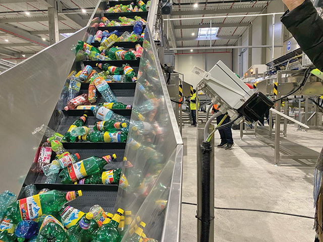 Pagina verde. Green Pack din Bucureşti face afaceri de peste 120 mil. lei din furnizarea de echipamente pentru colectarea şi reciclarea deşeurilor