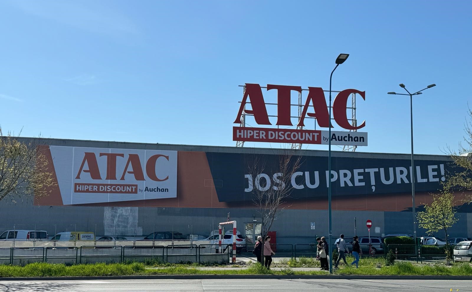 Mişcare surpriză de la Auchan: Retailerul deschide în România ATAC Hiper Discount, un nou brand de hipermarketuri unde plăteşti mai puţin în funcţie de câte produse cumperi