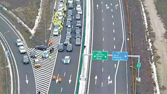 Moldova are autostradă. Ce face cu ea? Doi dintre cei mai mari producători de carne, Ava Star şi Kosarom din Paşcani, despre Autostrada Moldovei: A7 consolidează accesul la pieţe mari de consum, precum Bucureşti, sudul şi vestul României, dar şi la rute d