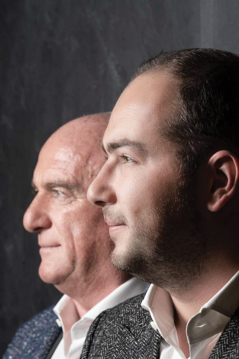 Top 100 companii antreprenoriale din România. Familia Timiş - Cris-Tim: Am pornit de la zero. Am pierdut, am reconstruit şi am mers mai departe. Noua generaţie nu mai pleacă de la o foaie albă. Provocarea lor nu este să construiască fundaţia, ci să aibă curajul să ducă ceea ce am construit noi mult mai departe