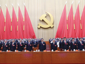 Va fi război comercial între Uniunea Europeană şi China? Confruntarea dintre UE şi China a căpătat dimensiuni mai serioase după ce a închis „fereastra“ fiscală care permitea Temu, Aliexpress şi altor platforme de retail electronic din China să vândă fără taxe vamale produse pe pieţele europene