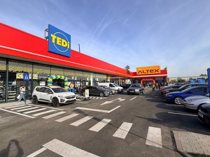 Încă pariu pentru omul de afaceri Dan Ostahie, fondatorul Altex: După electroIT şi bricolaj, antreprenorul pariază pe o reţea de parcuri de retail. A ajuns deja la 19 proiecte sub umbrela Cometex
