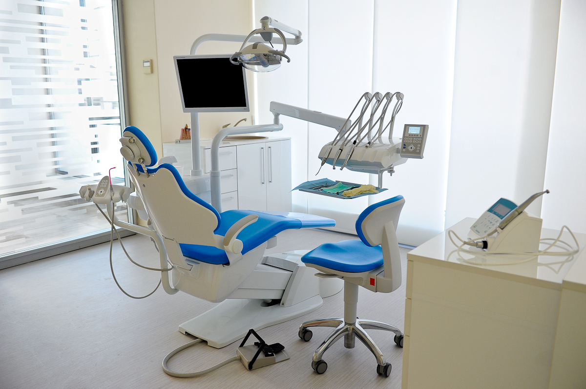 MedLife a investit 0,5 mil. euro în prima clinică dentară din portofoliu. Galerie FOTO