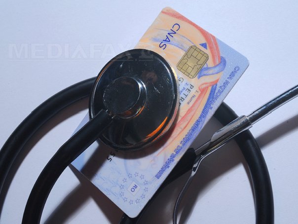 Din septembrie, serviciile medicale sunt acordate doar cu cardul de sănătate