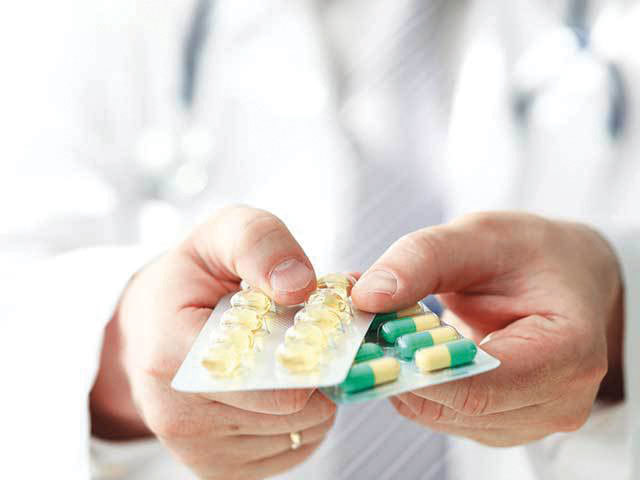 Dicţionar de sănătate. Ce înseamnă medicamente OTC şi cum a evoluat piaţa acestor produse în ultimii cinci ani?