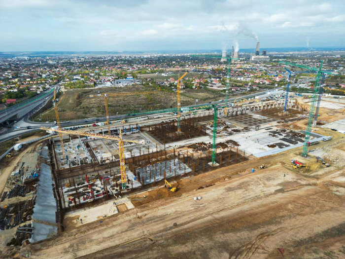Ce se mai întâmplă cu spitalele regionale? Doar la Craiova a început construcţia, cu progres de 6,7%, Iaşiul se află „în etapa de pregătire a execuţiei“ iar Clujul încă nu are un constructor, blocat sub valul de contestaţii
