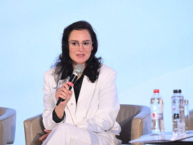 Cum arată interesul pentru platforma de 100 mil. euro a CNAS de programări online: peste 50.000 de oameni au cont şi au făcut 2.500 de programări. Momentan, doar medicii din ambulatoriu se pot înrola în acest portal pentru a primi pacienţi care se programează online. Cum îşi poate face cont pacientul. Exemplu practic