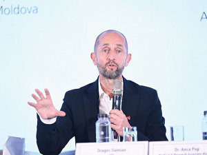 Producătorii de medicamente din România acoperă o treime din consum, dar au doar 14% cotă de piaţă în valoare