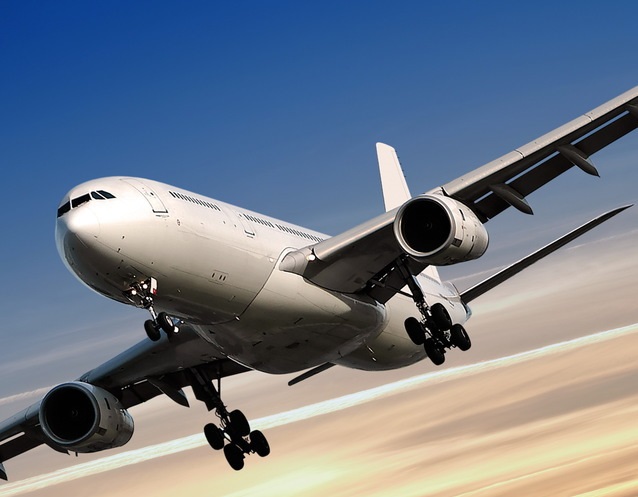 VOLA.RO: Preţurile biletelor de avion scad din ianuarie sub 50 de euro pentru peste 30 de destinaţii
