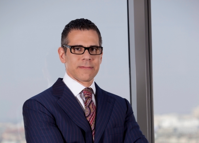 Perry Zizzi, un avocat cu peste 23 de ani experienţă, a preluat conducerea biroului din Bucureşti al firmei de avocatură Dentons 