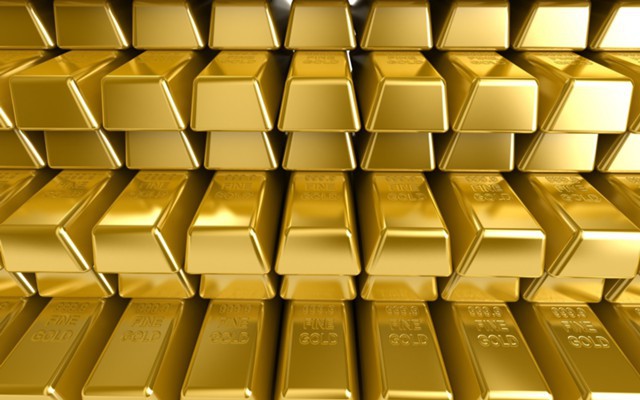 Preţul aurului trece de 1.300 de dolari pe uncie, prag care nu a mai fost atins din noiembrie 2016