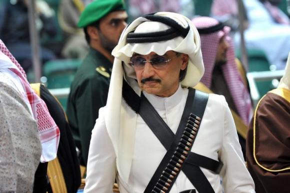 Prinţul Alwaleed bin Talal, arestat în Arabia Saudită, a pierdut peste un miliard de dolari în 48 de ore